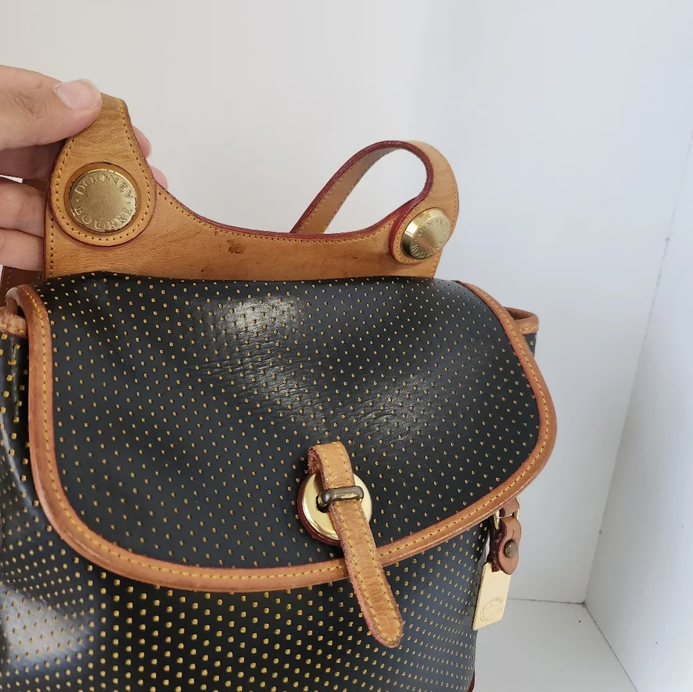 Vintage Dooney and bourke Black /Tan leather Shoulder bag - Picture 9 of 13